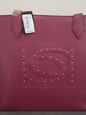 Bebe Oliver Tote With Pouch